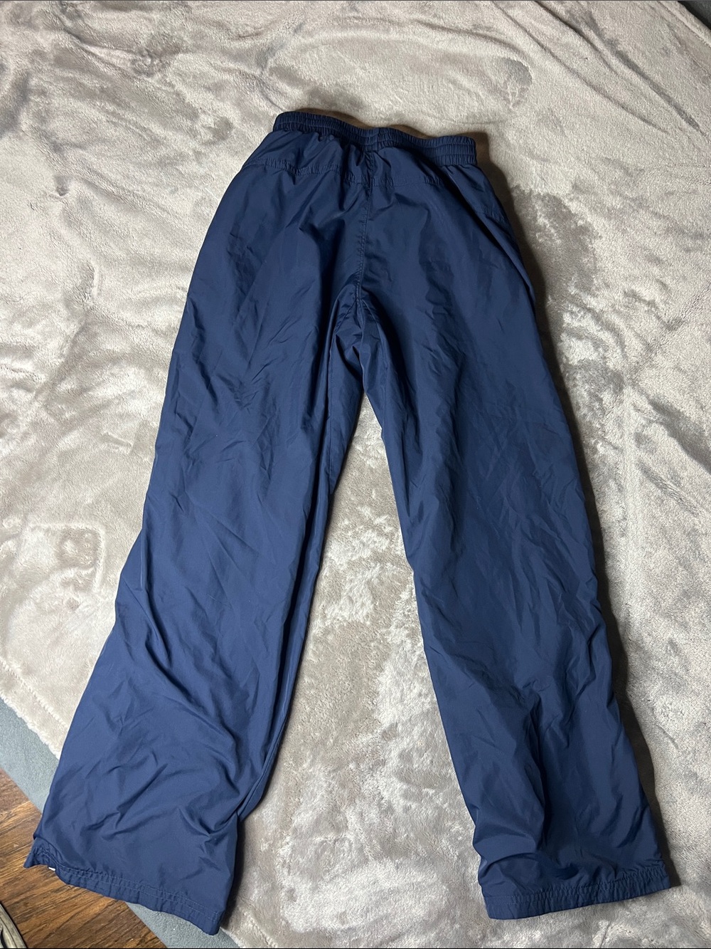 Nike Windbreakers (YM) - Picture 5 of 5